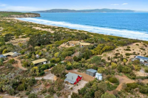 'Little Secret' Charming Clifton Beach Sanctuary